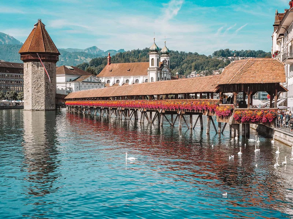 Berna, Lucerna e Interlaken: la Suiza esencial 2 Kapellbrucke