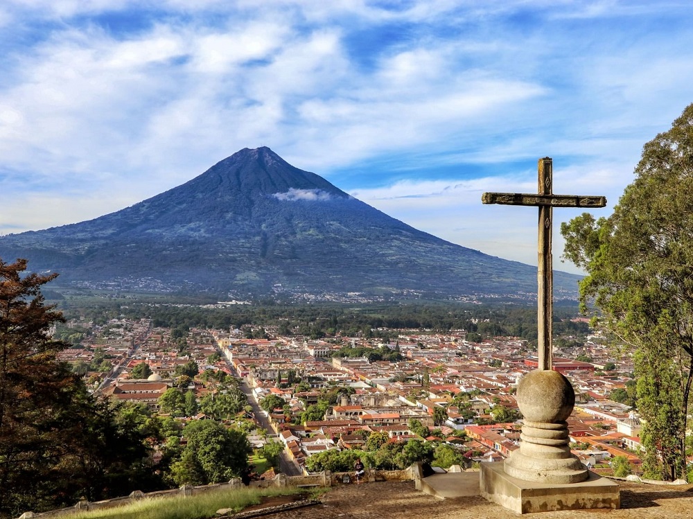 Guatemala y Belice: del mundo maya al Caribe 4 el cerro de la cruz standard