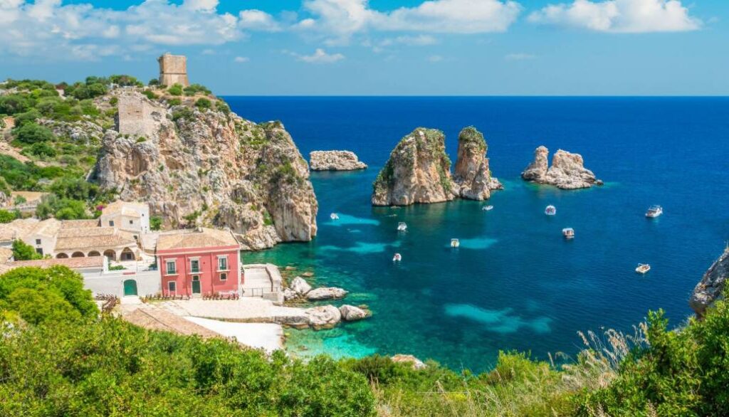 Sicilia salvaje: playas, castillos y parques naturales 2 riserva dello zingaro sicilia 3 min 1030x589 1